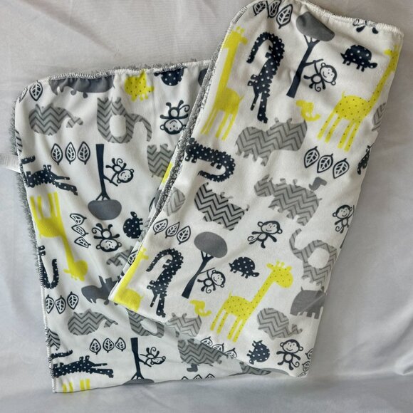 Gray Sherpa Minky Yellow Giraffe Monkey Rhino Baby Blanket 30 x 40 - Picture 7 of 7